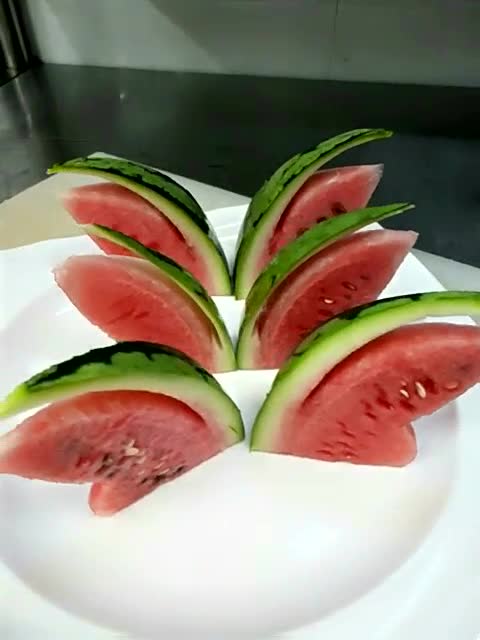 西瓜拉花努力学习中