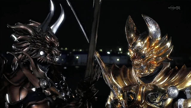 牙狼黄金骑士对决蛇骨骑士,谁能获得最终的胜利呢