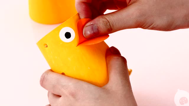 【手工diy:纸杯小黄鸭】