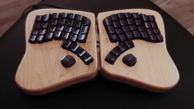 这款设计奇葩的键盘,实用性到底如何?