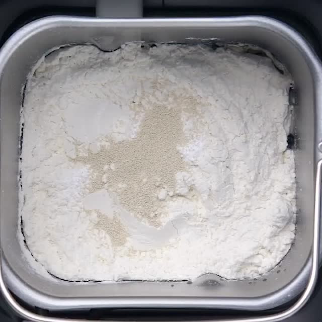 一次学会两款馒头的做法