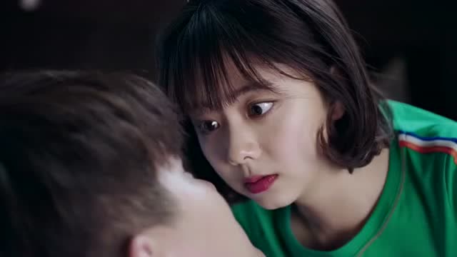 《浪花一朵朵》吻戏合集 谭松韵熊梓淇水陆对视