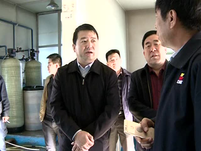 副县长白旭平调研我县城区集中供热进展情况