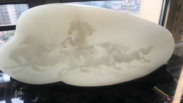 价值50万的和田玉摆件,半年后已经不能用钱衡量