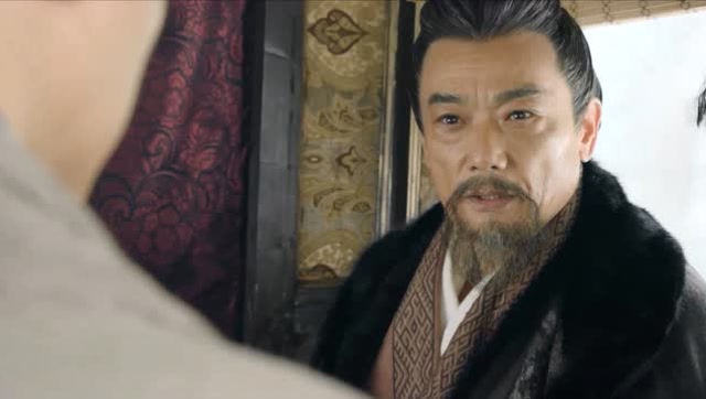 三国机密杨彪揭秘杨平身世之谜杨平人生从此发现天翻地覆的改变