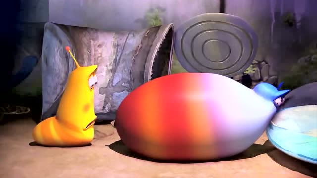 爆笑虫子: 水族馆之连金鱼都喜欢老实的毛毛虫, 红色虫子的醋瓶子翻了