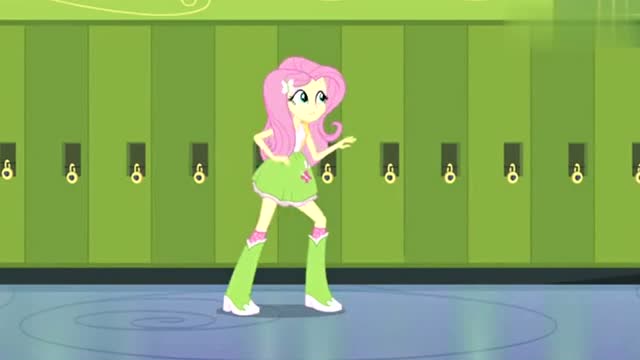 《小马宝莉》紫悦来到了人类世界,结果遇见了高中生柔柔