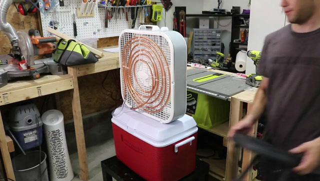 牛人教你用铜管自制一台小空调,这个夏天有救了!