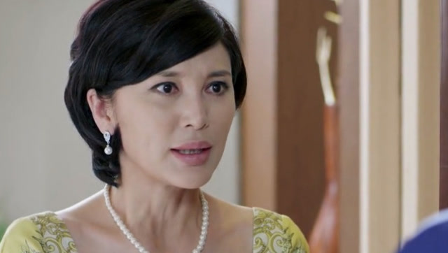 《别让爱你的人等太久》黄少天带着礼物到唐晓晓家里道歉