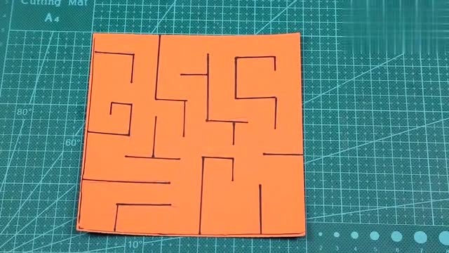 几根废吸管加上它,做出让孩子喜欢的迷宫小玩具!