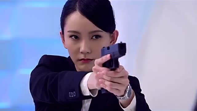 澳门风云2:刑警叛徒,想杀阿乐,阿彩相救