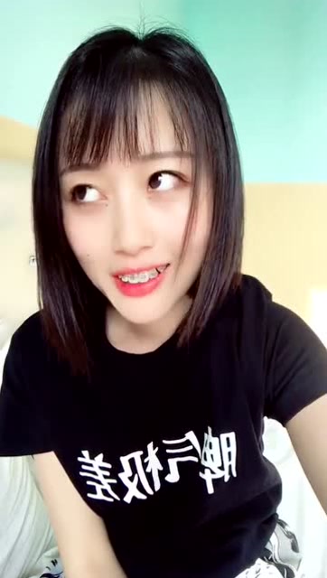 网红太阳女神张笑颜:dj太卖力,现在脖子疼!