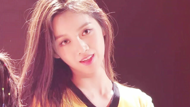 《produce48》最新排名王珂第五 网友喊话:妹妹回国吧