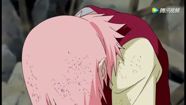 火影忍者:小樱看到木叶被毁后的景象,绝望痛哭求鸣人赶紧回来