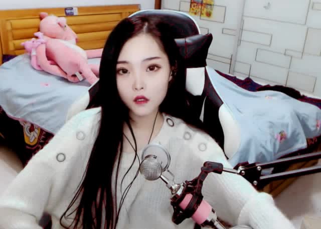 小妹漂亮,声音也甜美  921