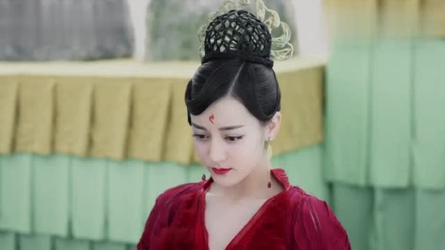 凤九继任女君时帝君的举动说明了一切