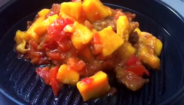 猪肉新做法,把芒果放进肉里,做出来的黑暗料理,开胃又下饭!