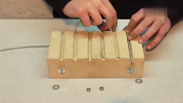 牛人自制了一个烧水炉,以后烧水方便多了