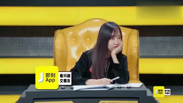 故事王:小伙讲故事很精彩,却得了低分,冯薪朵被吐槽:方差大