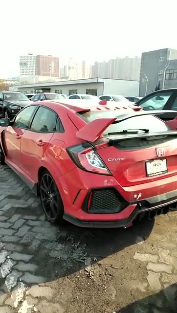 平行进口本田思域type r,实打实的提速小钢炮