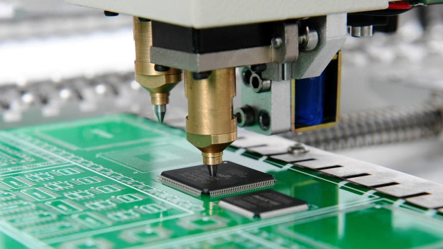 工厂实拍:高科技芯片生产全过程,难怪手机这么贵