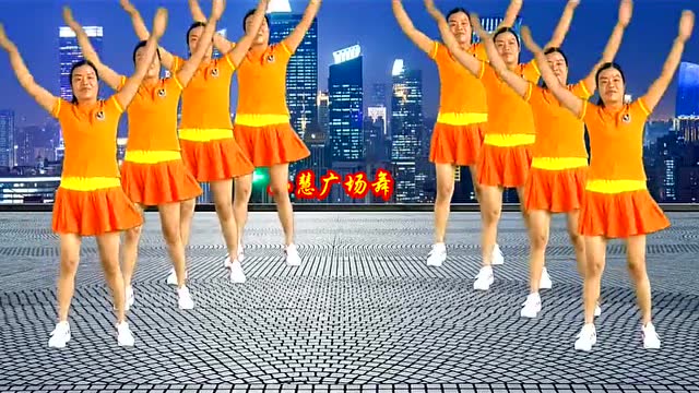 广场舞《抓钱舞》最新舞步,简单好学,百看不厌