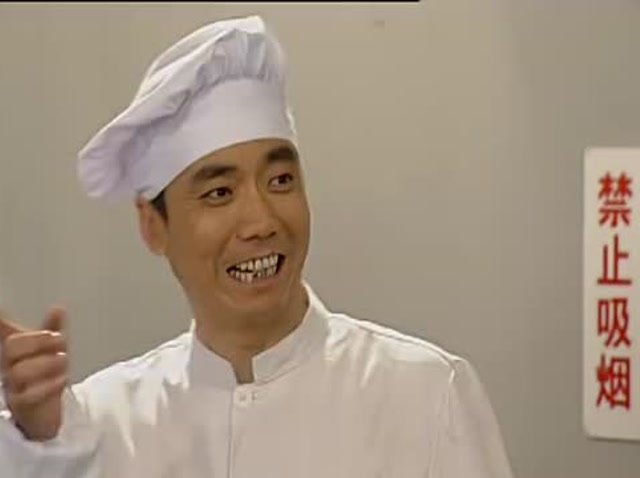 炊事班的故事:老高炒菜无人观赏,自己只好唱歌掌勺