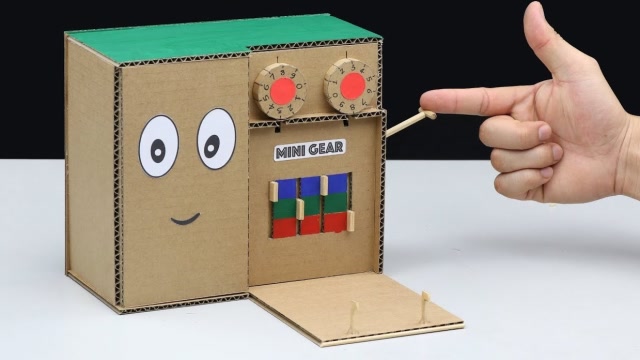 diy:教你用硬纸板自制一个超酷的密码锁保险箱