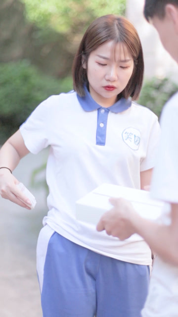 侦探芳芳也会上当受骗吗?让我带大家去一看究竟