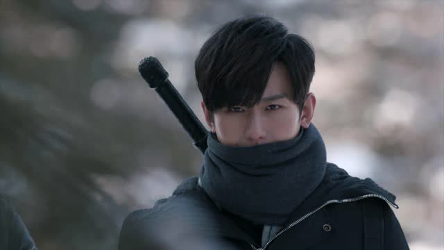 《怒海潜沙》张起灵不幸中毒,铁三角被人设计,接下来该怎么办