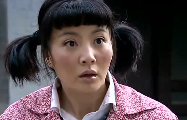 傻春:赵素春准备砸玻璃,却发现秘密,卖肉的完了