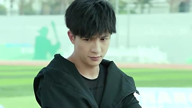 我们的少年时代:焦耳竟然胖到把班小松和谭耀耀都给压倒了!