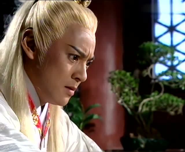 大醉侠:万心找不到朱棣,怒火攻心导致毒发,竟杀人吸血