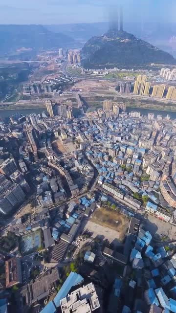 航拍四川巴中田园风光,水乡平昌,这里一个标志建筑非常壮观!