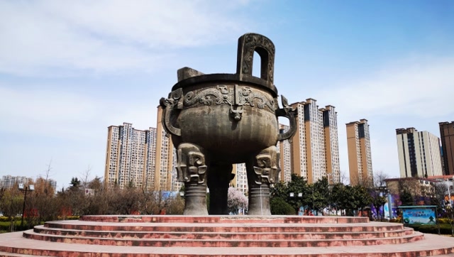 咸阳标志性大鼎,因城建要搬家了,这个视频会成为大鼎永久的记忆