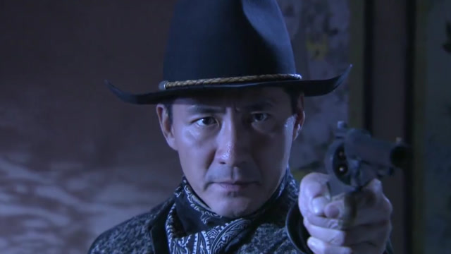 大漠枪神:燕双鹰懵了,师父步鹰竟然一直藏在小玲的身体!太匪夷所思