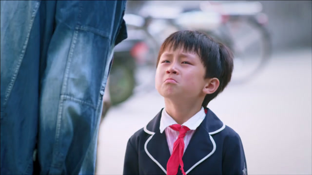 无贼:小段益为了玩游戏,骗老爸买电脑,怎料老爸却不上钩