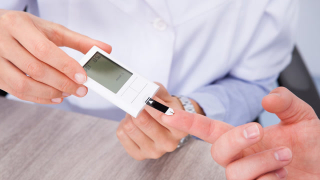 提醒:糖尿病人有3个共同点,若你全占,需定期测血糖