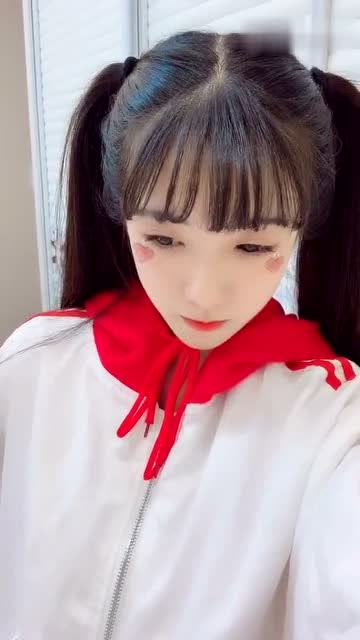 网红韩仙女见到自己喜欢的人,就会如此开心!