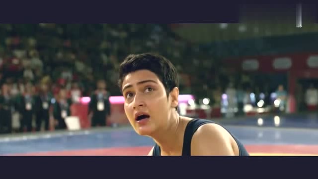 摔跤吧爸爸最后一刻,吉塔对澳大利亚女猛兽只有奇迹一击才能获胜