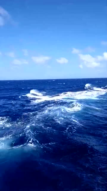 这样颜色的海水你见过吗这才是蔚蓝的大海