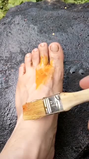 今天烤个自己的脚丫子吃吃吧!