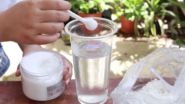 买的磷酸二氢钾真假难辨?用1杯水和1勺它,是真是假秒辨别!