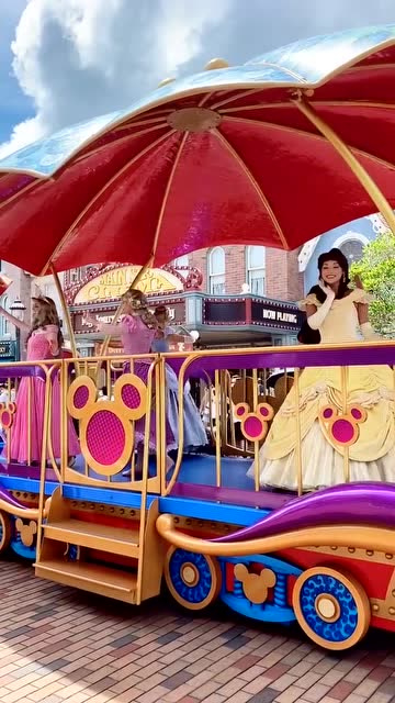 迪士尼的公主,花街巡游,还好看了吧!