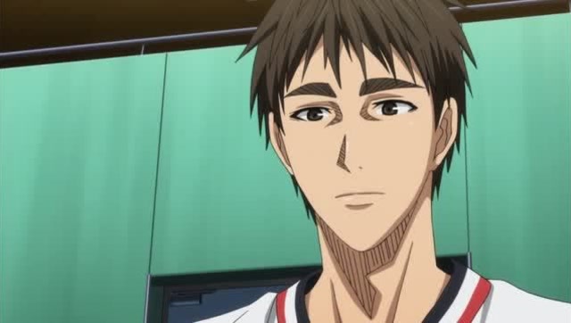 黑子的篮球:木吉前辈的摸头杀,一年级生害羞了,真是容易脸红啊!