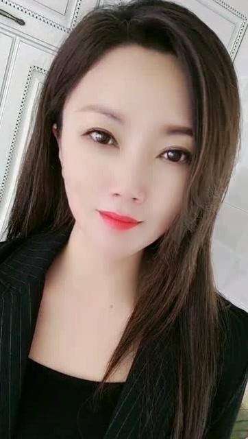 三十五岁的老阿姨了,想找个哥哥来疼