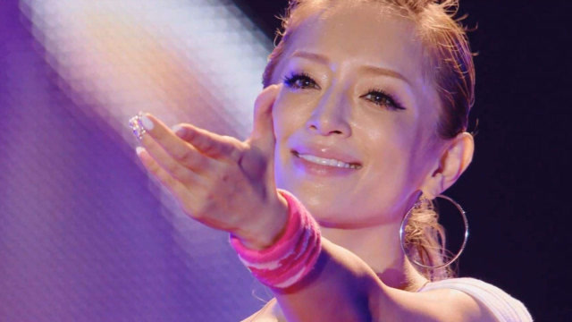 滨崎步倾情献唱经典歌曲《jewel》,现场稳得可怕