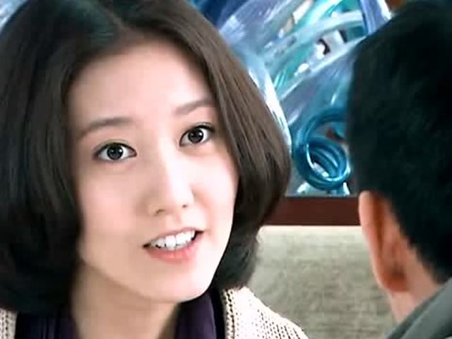 白富美去相亲坐错桌子,却不小心看上了穷小伙,这一幕太逗了!