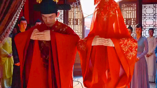 锦心似玉:谭松韵穿上婚服大嫁钟汉良这幕,连看20遍,太甜蜜了