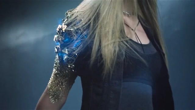 新变种人,秘客 妹子登场,据说这个女人还打败过多玛姆,还是地狱领主